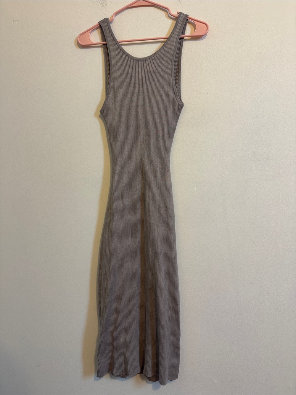 Sleeveless Ribbed Maxi Dress in Taupe Gray